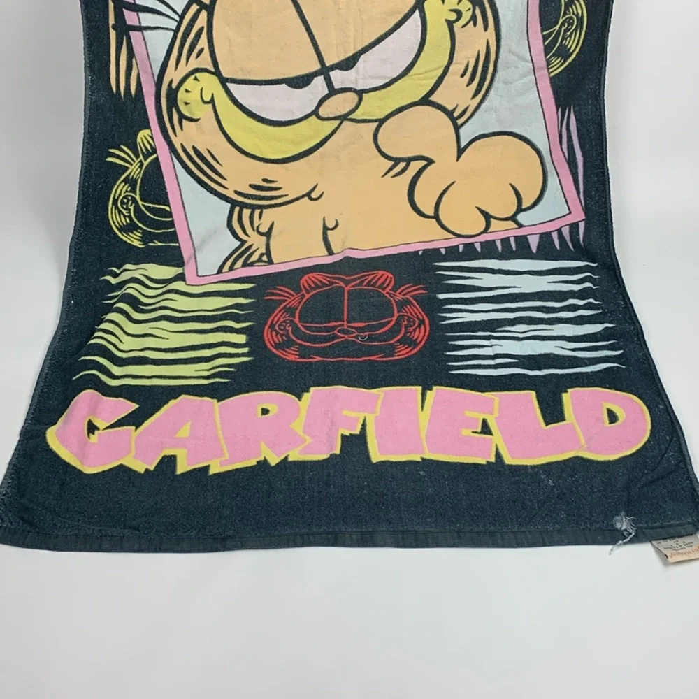 Vintage 1978 Garfield Bath Beach Towel Large Garfield graphic 100% Cotton Retro